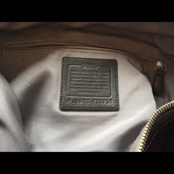 Coach - black leather hobo bag - Picture 5 of 5